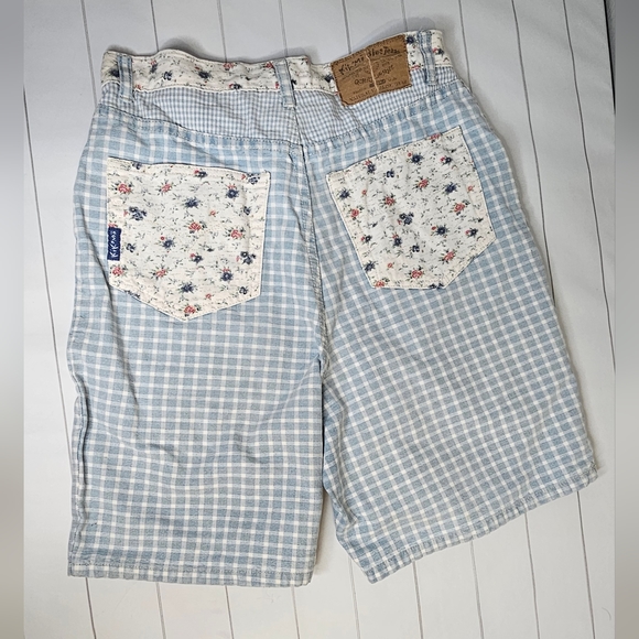 Kikomo floral 90s high rise shorts - Picture 4 of 6